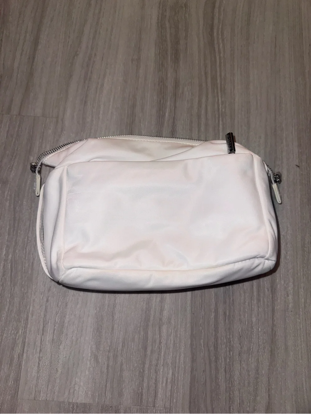 Etoile sleek white